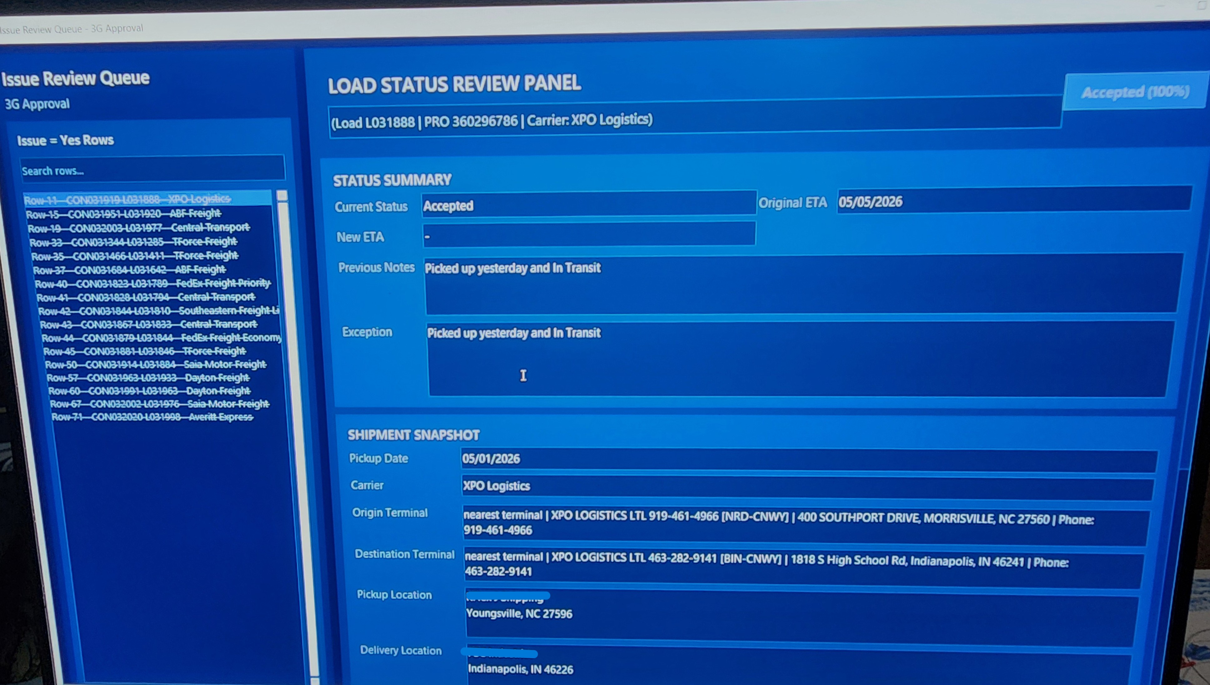 Issue review queue and load status review panel for logistics operations.